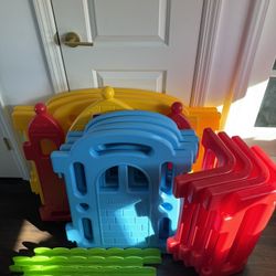 Dwinguler Playpen Kids Castle