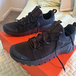 Nike free Metcon 6 size 12