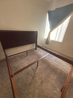 Queen-Size Cherry Wood Sleigh Bed Frame