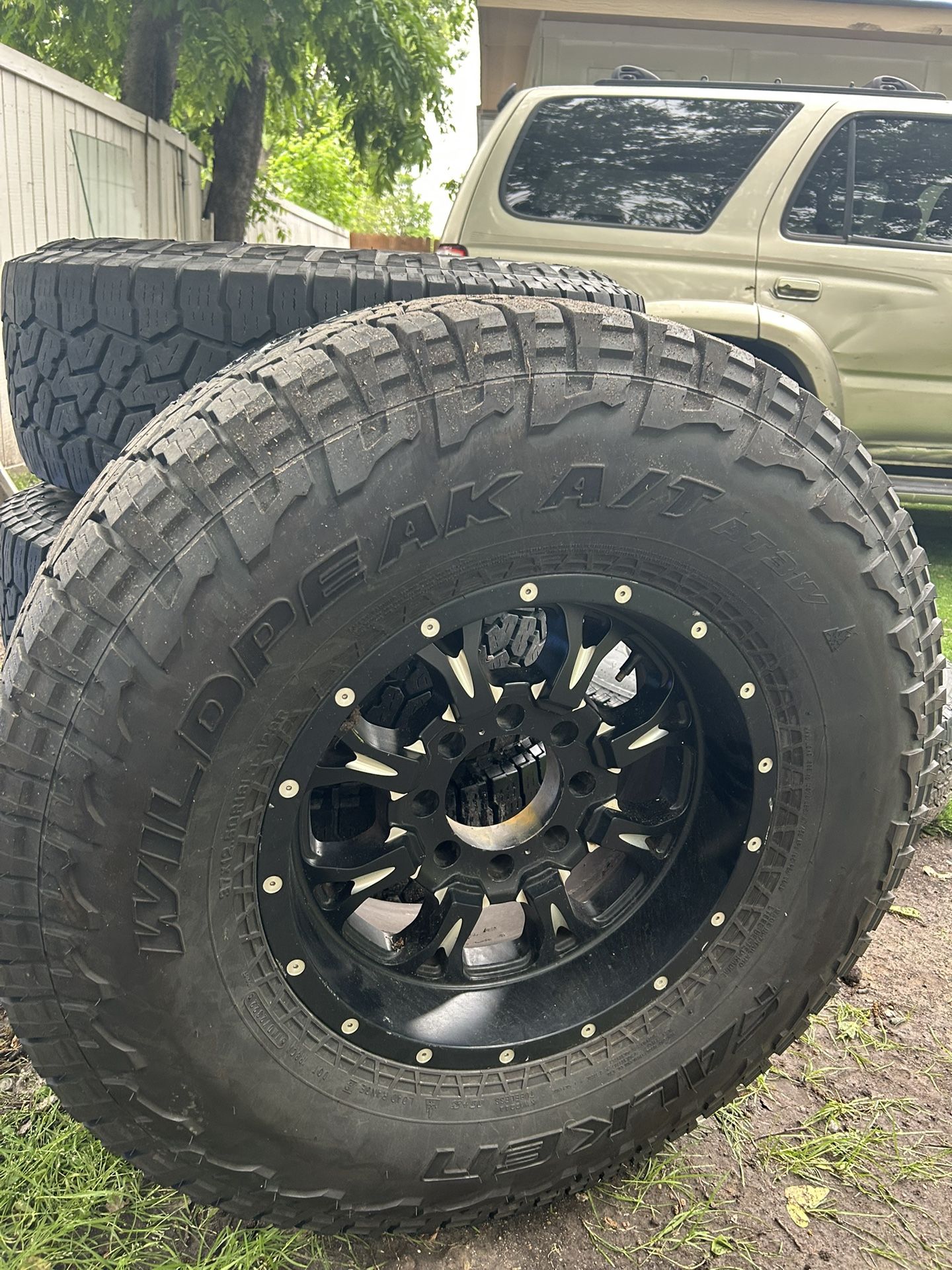 8 Birlos Fuel Rims And Mud Tires, 37x12.50x18