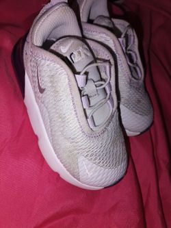 Nike Air max 270 size 7C