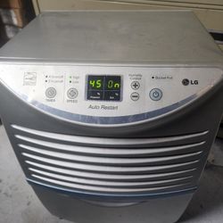 LG  LHD45EL Dehumidifier 