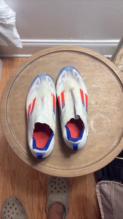 F50 Cleats
