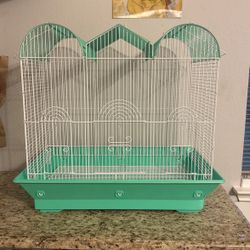 All Living Things® Clean Living Bird Home