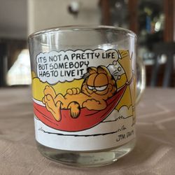 Garfield antique collectible cups