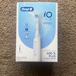Oral B IO3 Rechargeable Toothbrush 