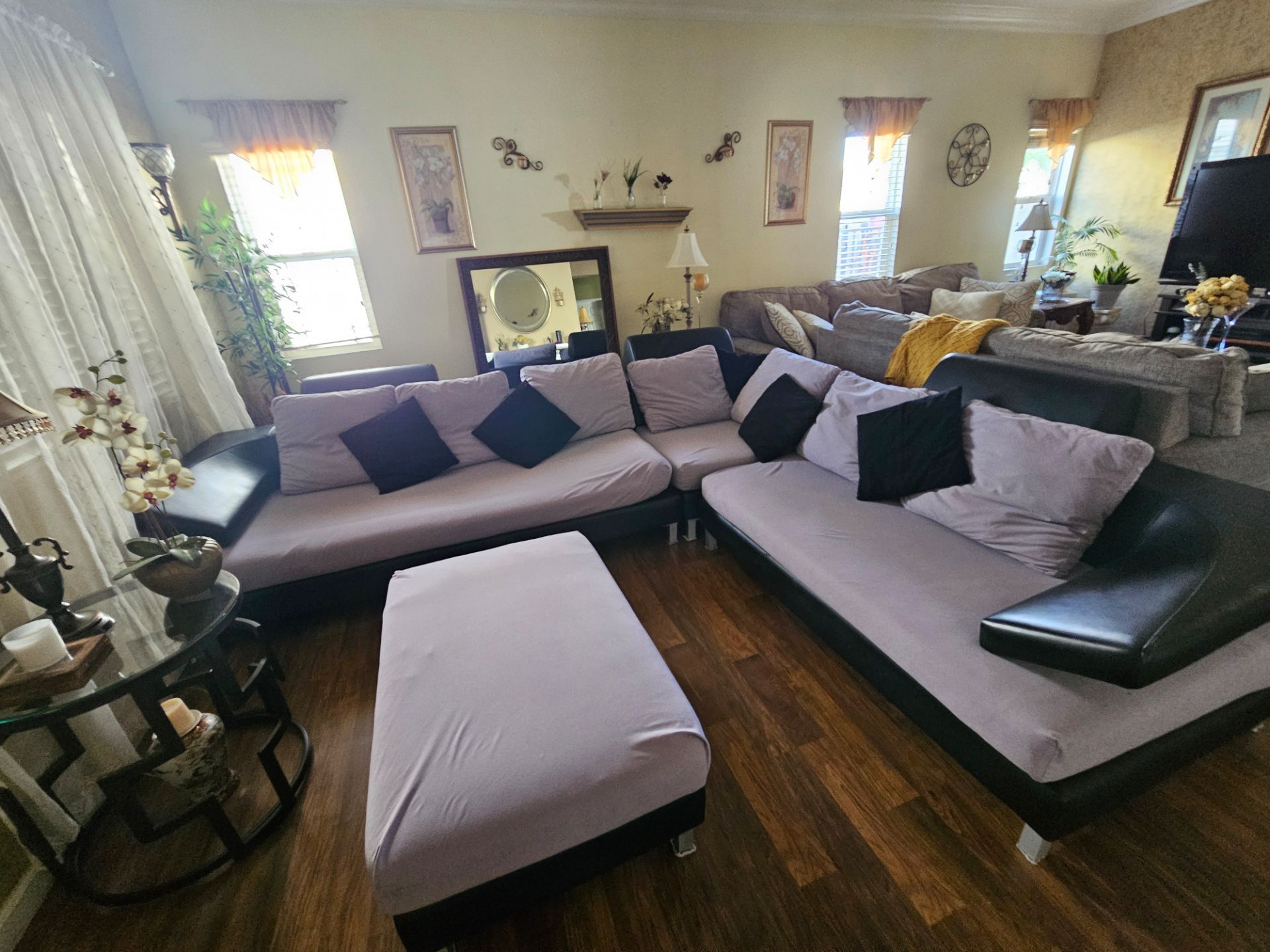 Sectional Couch Set