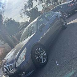 2013 Infiniti G37