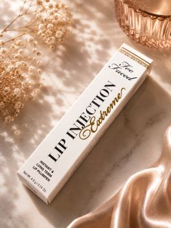 Too Faced - Lip Injection Extreme