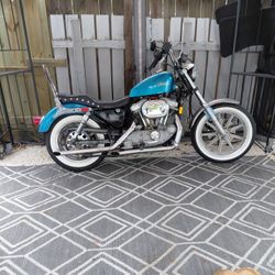 1991 Harley Davidson 883 Sporster. 