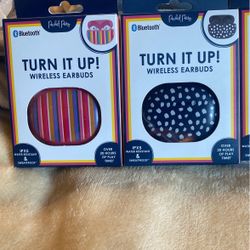 WIRELESS EARBUDS WATER & SWEAT RESISTANT   $20 Each 