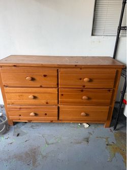 Wood dresser with 6 drawers