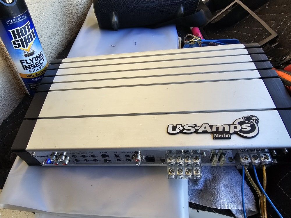 US AMPS MERLIN 4 Channel Amplifier 