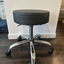 Chrome Finish Backless Stool with Vinyl Seat