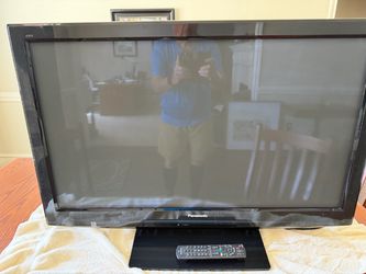 Panasonic 42” Plasma Tv