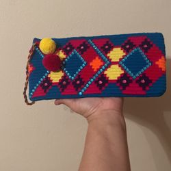 Clutch Wayuu Wristlet 