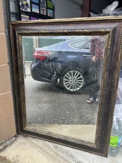 Sturdy Mirror