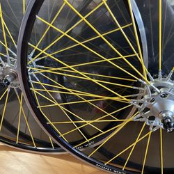 VINTAGE SPINERGY SPOX 700c ROAD BIKE WHEELS SET for Sale in Pico Rivera CA OfferUp