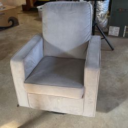 Nursery Chair 