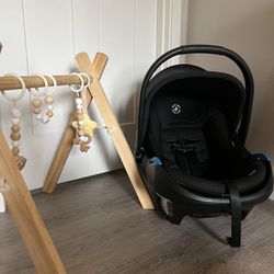 Infant Car Seat w/base + Wooden Toy 