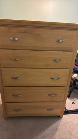 Dresser