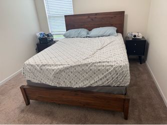 Queen Size bed