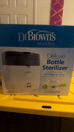 Deluxe bottle sterilizer