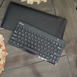 Brookstone Wireless Keyboard 