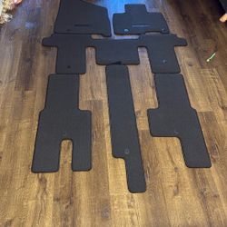 Kia Carnival 2025 Floor Mats (New)
