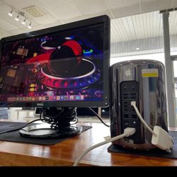 Mac Pro//Mac Mini INTEL Xeon 3.7Ghz||32GB RAM||500GB AMD FIREPRO D300 4GB Graphics!!!!