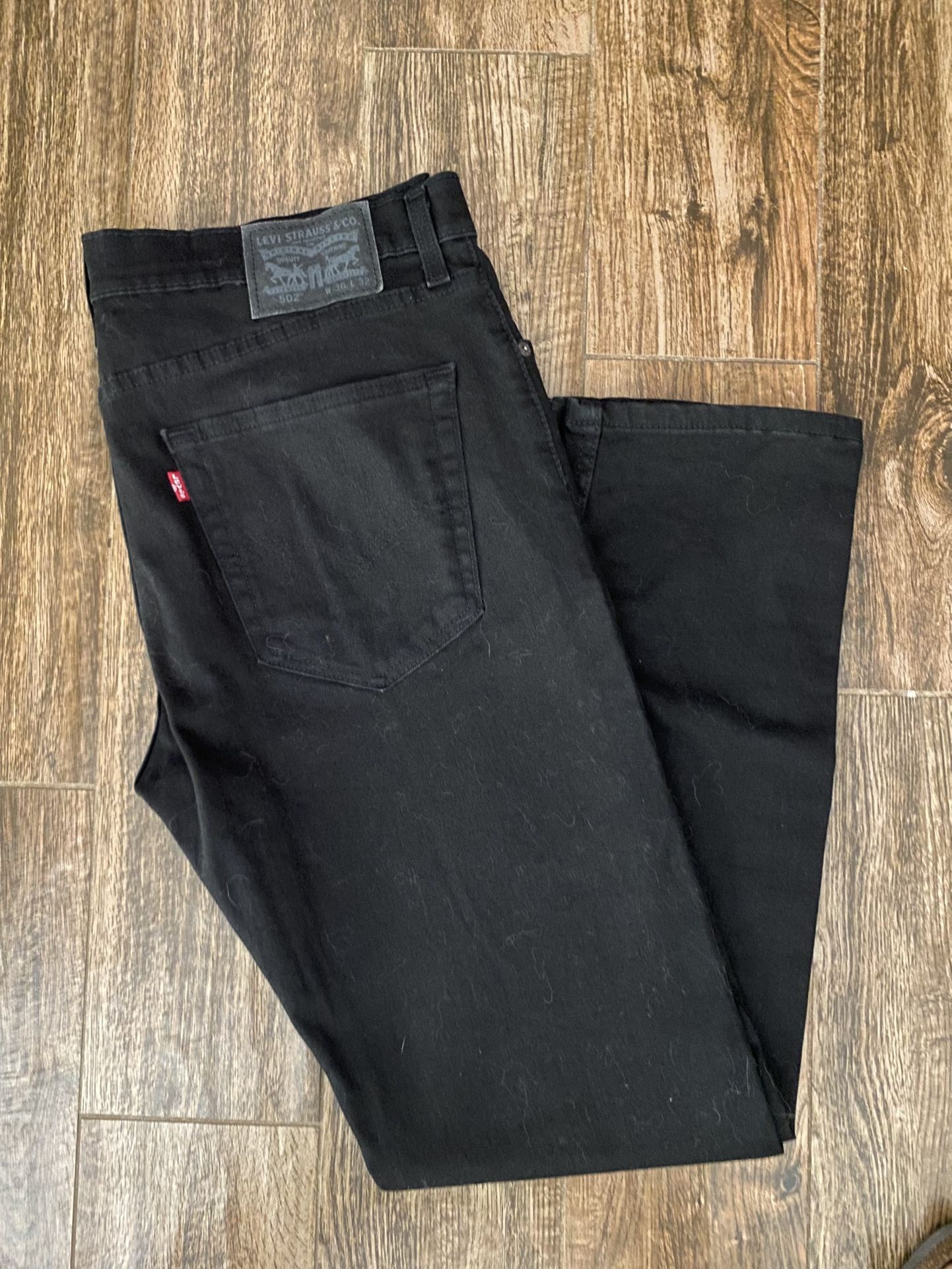 Black 502 Levis 36x32 Like New worn 1 time