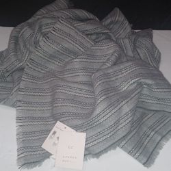 *LAUREN CONRAD OVERSIZED SCARF SHAWL 50"x 50" NEW WITH TAGS*