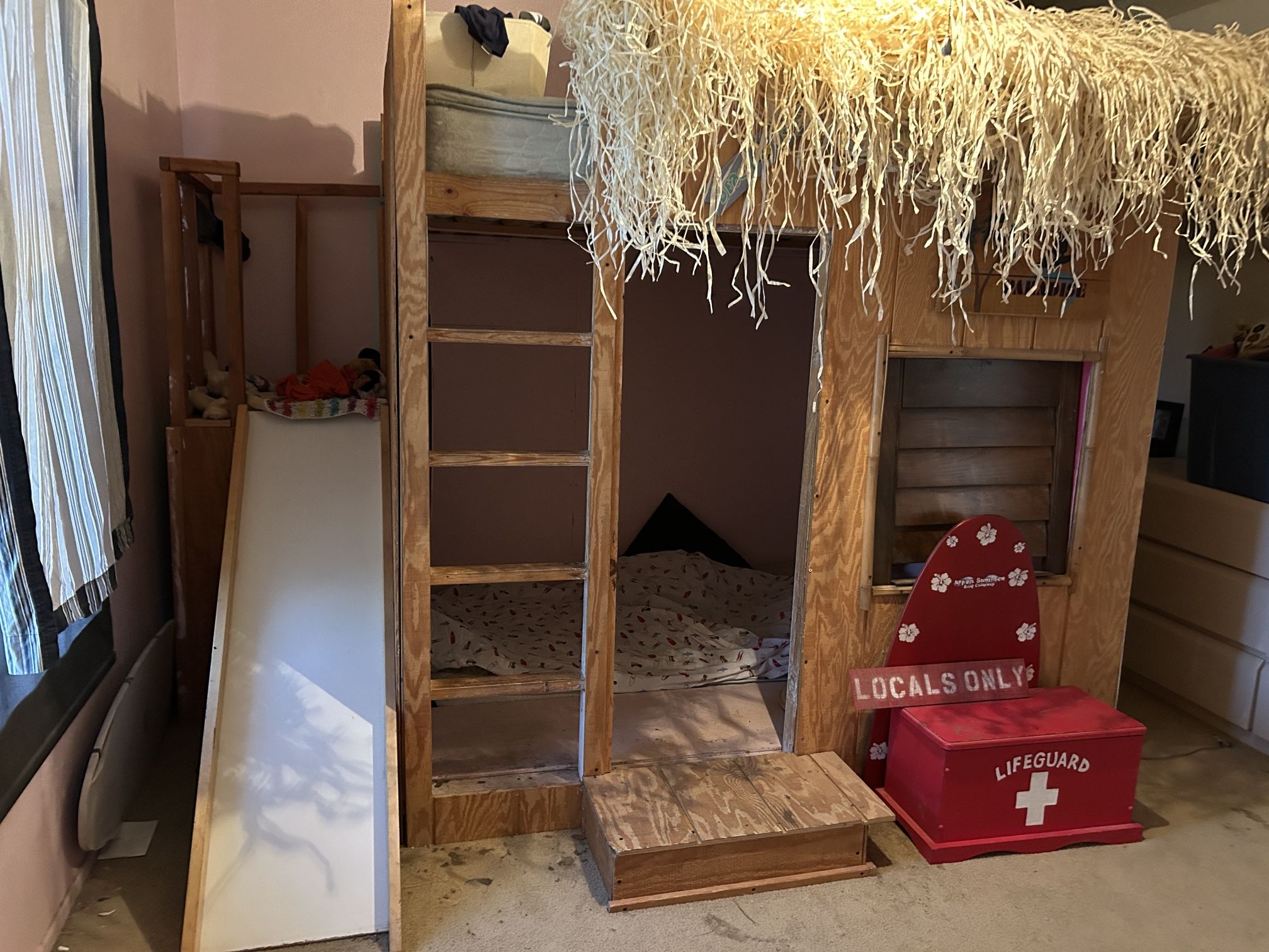 Surf shack custom designed Kids Bedl