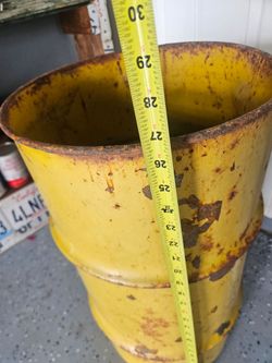 Vintage barn can