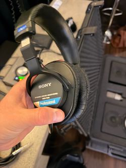 Splitter Adapter + Sony MDR-7506 headphones
