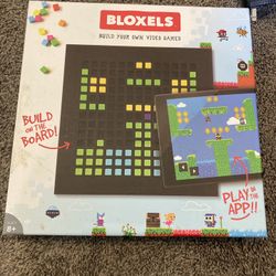 Mattel Bloxels Build Your Own Video Game 