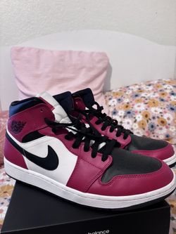 Chicago Mids Jordans