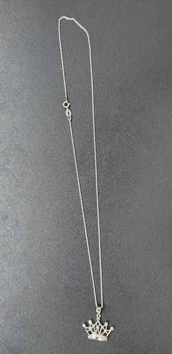 925 Sterling Silver 1/10 CTTW Diamond Necklace Brand New