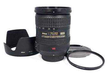 Nr MINT Nikon AF-S NIKKOR 18-200mm f/3.5-5.6G ED DX VR Lens w/ Nikon Hood, Caps & Filter - for DSLRs