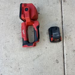 Milwaukee LED light comes with asking $125 or 100 with no battery thanks