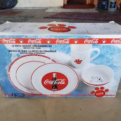 Vintage Coca-Cola Anchor Hocking 16-Piece Ceramic Dinnerware Set