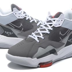 Jordan Zoom 92. Side 13
