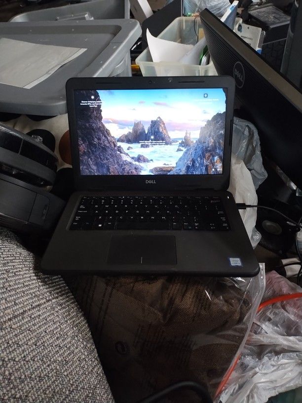 Dell Latitude 3310