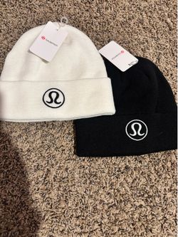 Lululemon beanie