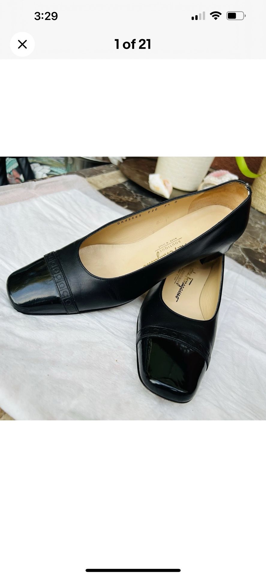 Salvatore Ferragamo 7.5B Boutique Classic Suede Black Leather Pumps Heel SZ 7.5B