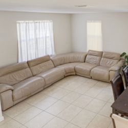 Genuine Leather Sectional – 5 Pieces – 3 Power Recliners – $480 OBO – Miami Lakes