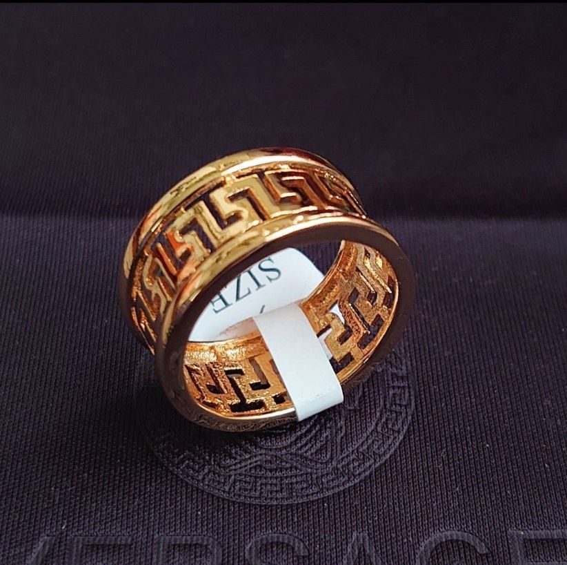 Versace Eastern Yellow Gold Greek Key Design Ring Band Cut-out Size 9 RETAIL $560