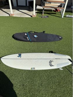 Libtech mayhem puddle jumper with libtech fins and roam travel bag