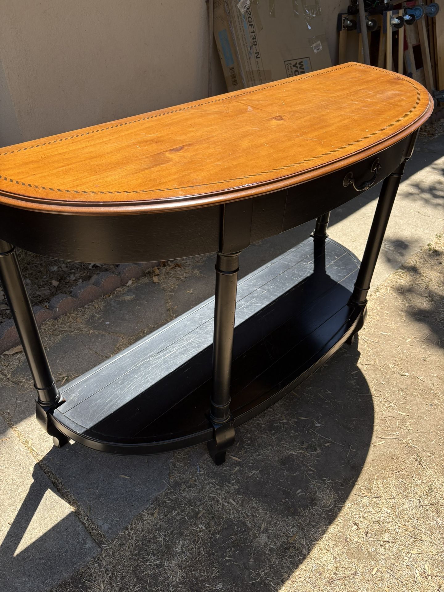 Half Moon Side Entry Table With Drawer 