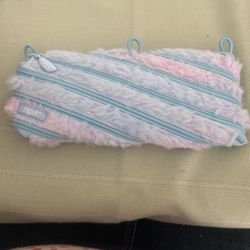 Zipit Pouch 